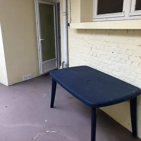 De 2 Chambres A Avec Terrasse Amenagee Et Wifi 아파트 얼트
