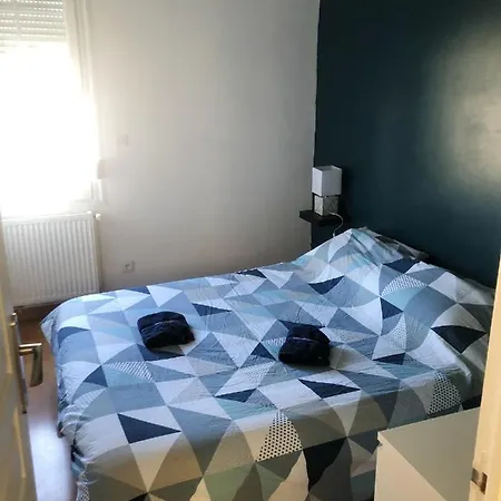 De 2 Chambres A Avec Terrasse Amenagee Et Wifi 아파트 *